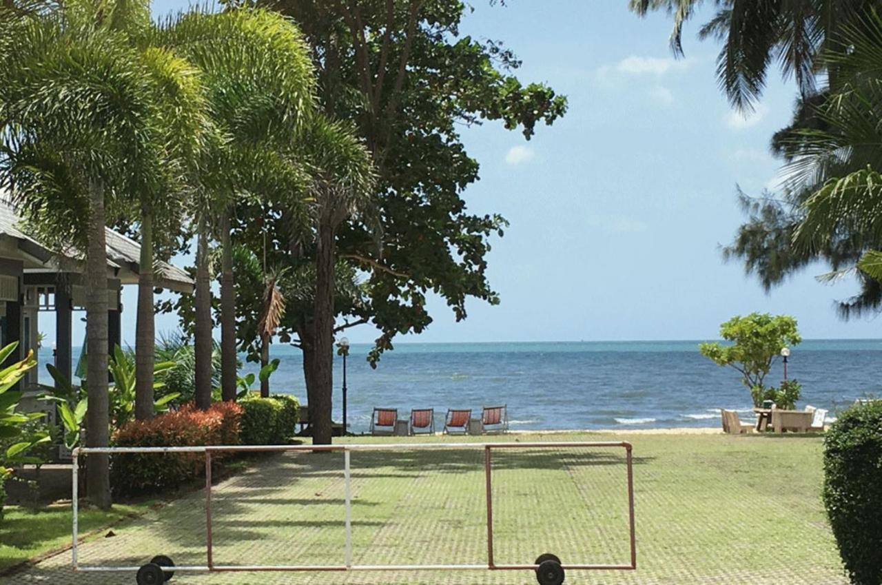 Ban Krut Resort Esterno foto